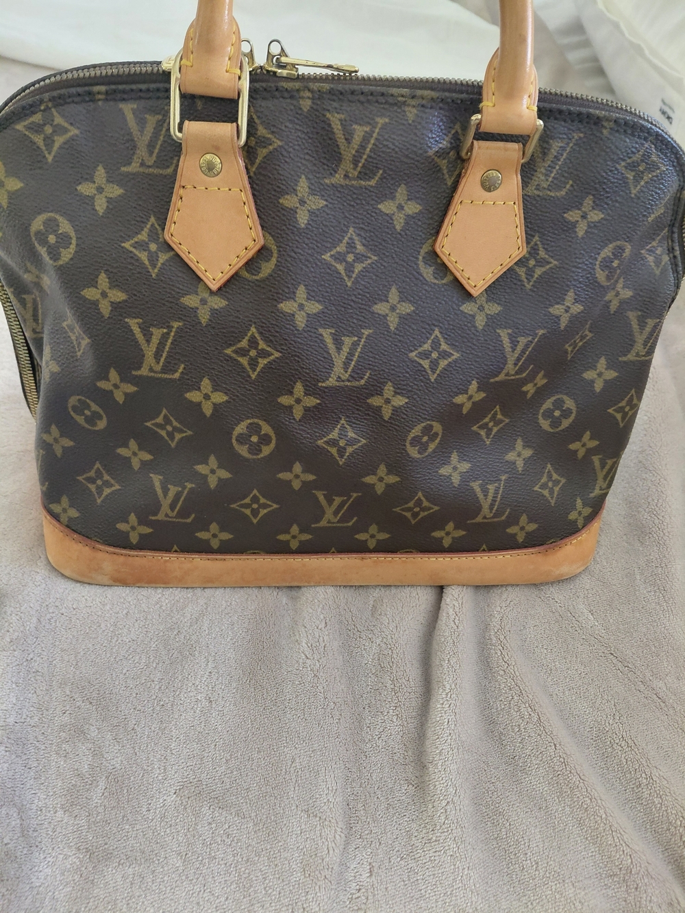 Louis Vuitton Monogram Alma Handbag - Brown & Tan - Picture 3 of 5